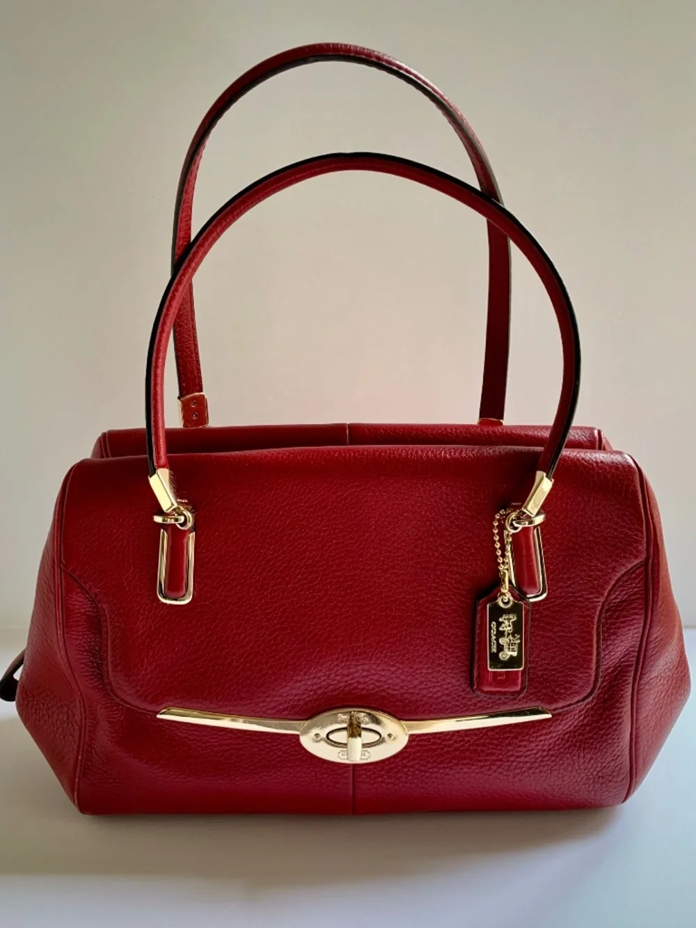 Coach Red Pebbled Leather Satchel Gold Turnlock Crossbody Bag Used Once